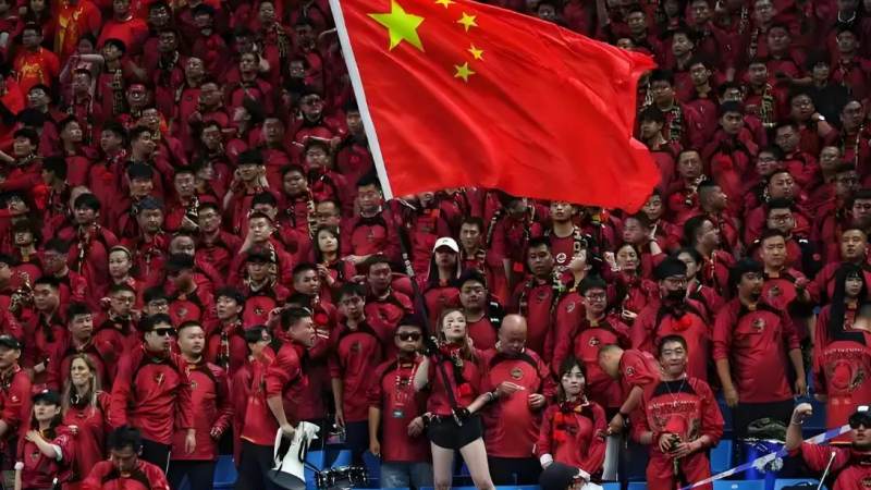 体育直播弹幕礼仪与社区氛围治理:球迷如何共建清朗弹幕环境